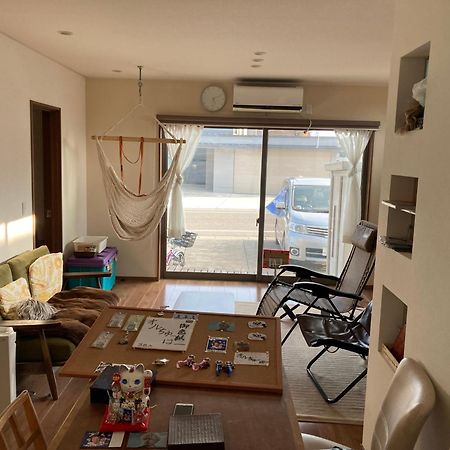 オルちゅーばーハウス#Youtuberオーナー滞在型#一軒家の各部屋をご提供#内鍵ありoruchuba House Fukui Luaran gambar